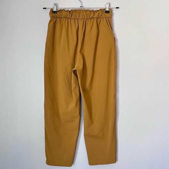 Lululemon Spiced Bronze High-Waist Cropped Pants – Elastic Waist – Size 4 - Picture 6 of 11